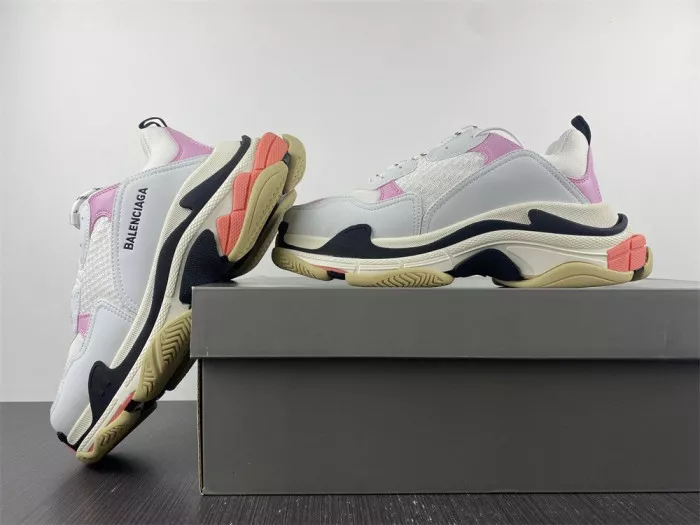 Rep BLCG TRIPLE S SNEAKER 536737 WO90M 5691 0115