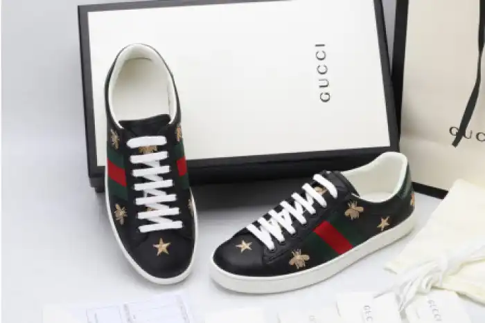 80% Off Sale GUCC ACE EMBROIDERED LOW-TOP SNEAKER 386750 A38F0 1079 0128