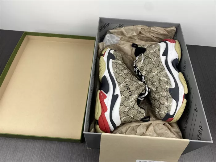 Rep GUCC*BLCG TRIPLE S SNEAKER 681066 ULZ10 9795 0115