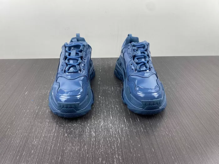 Rep BLCG TRIPLE S SNEAKER 734954 W2PAA 4000 0113