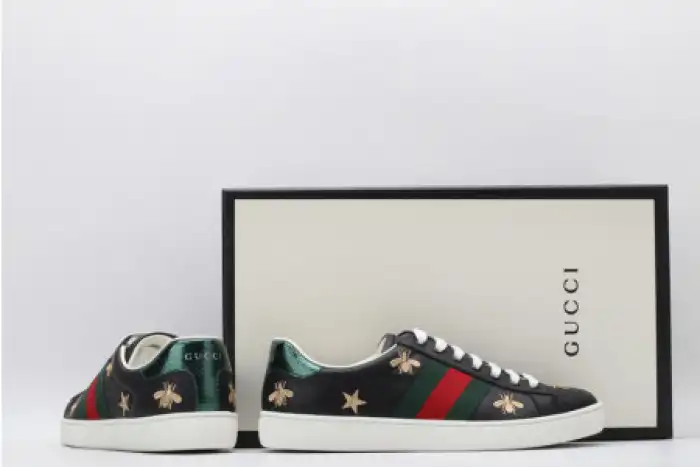 80% Off Sale GUCC ACE EMBROIDERED LOW-TOP SNEAKER 386750 A38F0 1079 0128