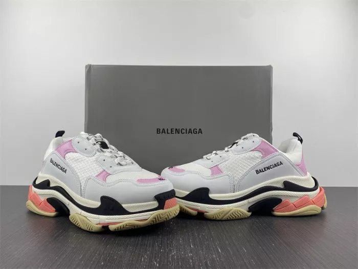 Rep BLCG TRIPLE S SNEAKER 536737 WO90M 5691 0115