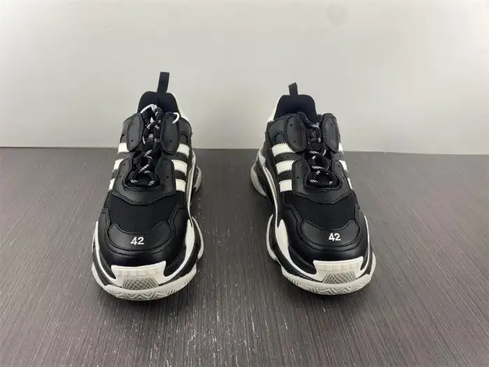 Cheap BLCG TRIPLE S SNEAKER 710021 W3RN3 1001 0129