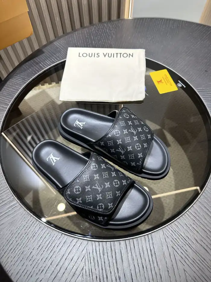 Rep LV Miami Mule 24052712 0130