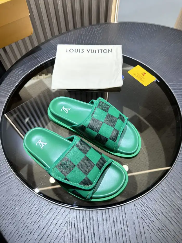 Rep LV Miami Mule 24052716 0130