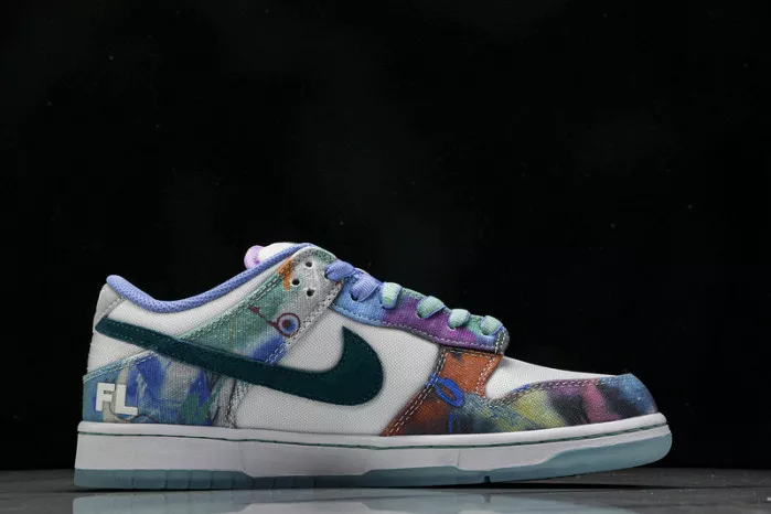 Rep Nike SB Dunk Low Futura Laboratories Bleached Aqua HF6061-400 0118