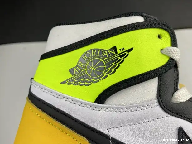 Rep 1 'VOLT HIGH JORDAN GOLD' 555088-118 OG RETRO AIR 0211