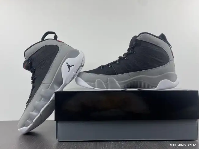 80% Off Sale CT8019-060 Retro 9 Jordan Particle Grey 0217