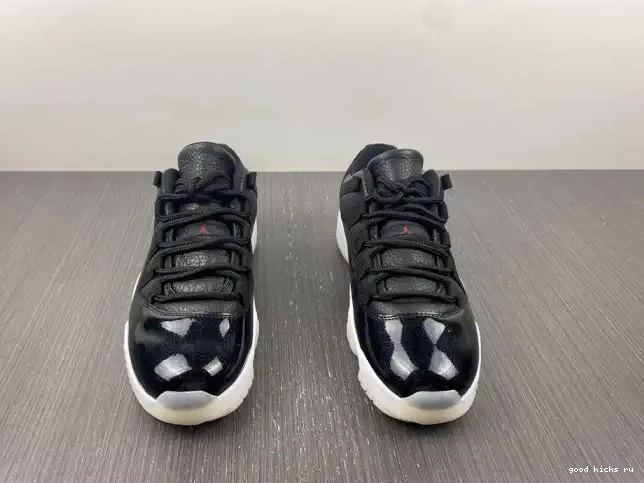 80% Off Sale Air Jordan 11 Low Retro 72-10 AV2187-001 0220