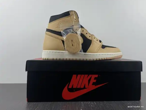 Rep High Jordan Heirloom 1 Air 555088-202 OG 0212