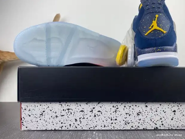 80% Off Sale 4 Air Michigan Retro (PE) AJ4-1036660 Jordan 0225