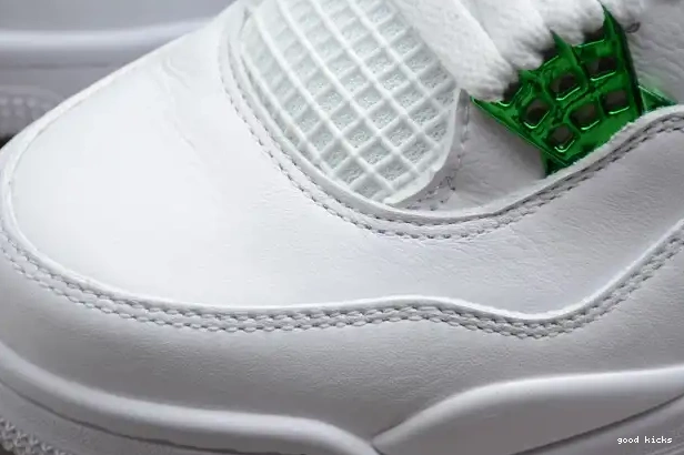 80% Off Sale Green Pine CT8527-113 Air 4 Jordan 0317