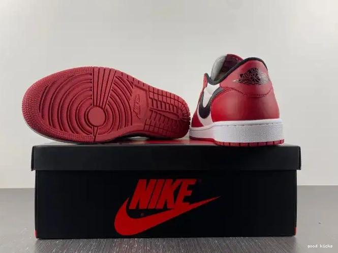 Cheap Air Chicago 705329-600 Low 1 Jordan Retro 0317