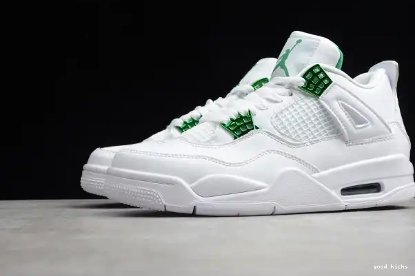 80% Off Sale Green Pine CT8527-113 Air 4 Jordan 0317