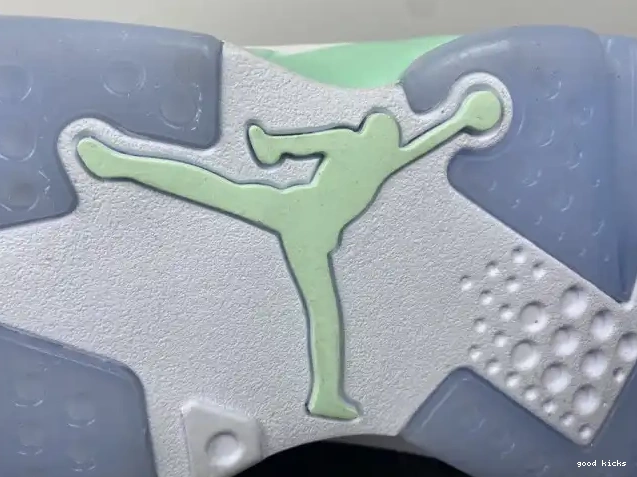80% Off Sale DQ4914-103 Air Mint 6 Foam WMNS Jordan 0316