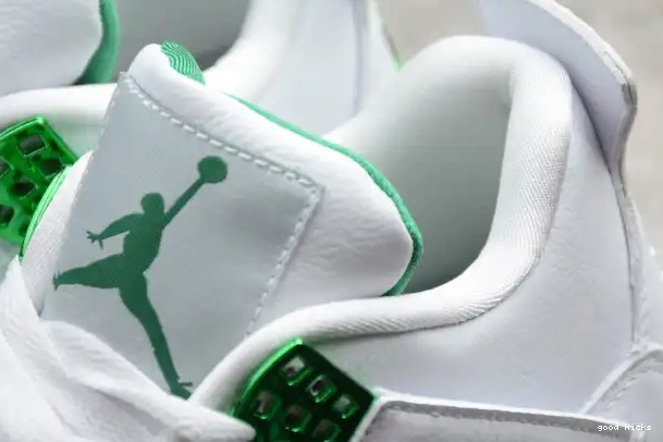 80% Off Sale Green Pine CT8527-113 Air 4 Jordan 0317