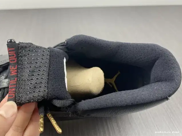 Rep Moments' Air Jordan 'Defining 14 Retro 487471-022 0321