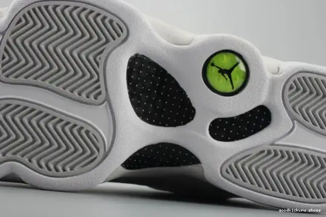 80% Off Sale 13 Air mens LowPure white Jordan Money 310810-100 0319