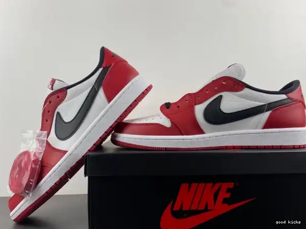 Cheap Air Chicago 705329-600 Low 1 Jordan Retro 0317