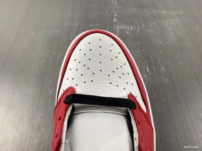 Cheap Air Chicago 705329-600 Low 1 Jordan Retro 0317